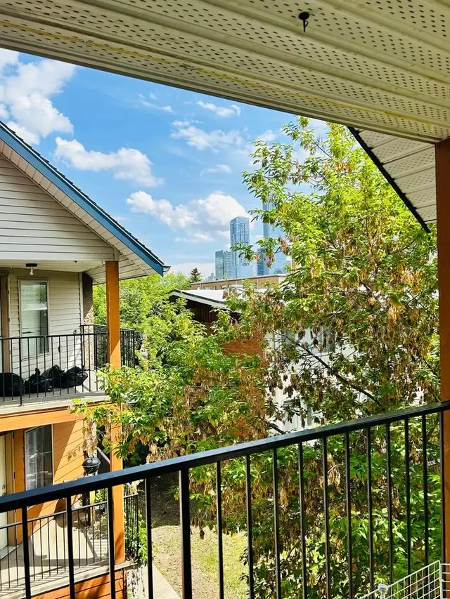 2-Bedroom Apartment For Rent Downtown Edmonton - April 1, 2026