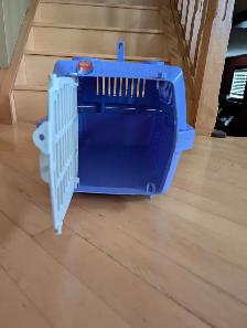 Voyageur Model 100 Small Purple Pet Carrier - Photo 8