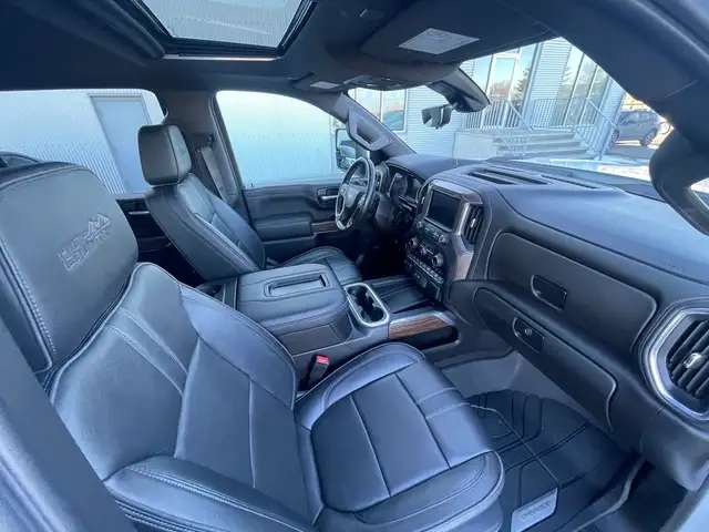 2022 Chevrolet SILVERADO 2500HD High Country/6.6L GAS/NAVI/CAM/L - Photo 10
