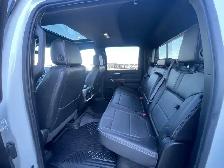 2022 Chevrolet SILVERADO 2500HD High Country/6.6L GAS/NAVI/CAM/L - Photo 12