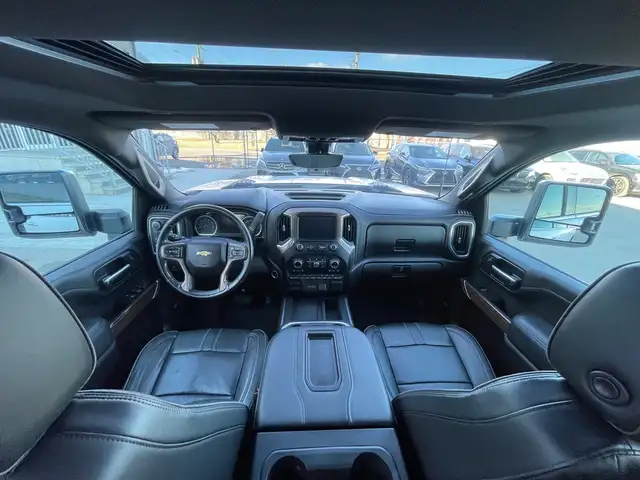 2022 Chevrolet SILVERADO 2500HD High Country/6.6L GAS/NAVI/CAM/L - Photo 13