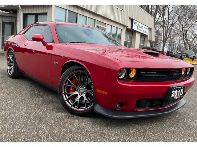 2015 Dodge Challenger SRT 392 - LTHR! NAV! BACK-UP CAM! BSM! COO