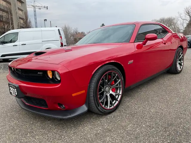 2015 Dodge Challenger SRT 392 - LTHR! NAV! BACK-UP CAM! BSM! COO - Photo 3