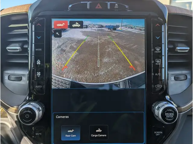 2024 Ram 3500 Longhorn 6.7L/Touchscreen Nav/Sunroof/Cam - Photo 3