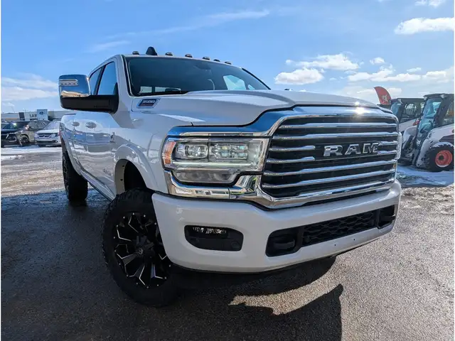 2024 Ram 3500 Longhorn 6.7L/Touchscreen Nav/Sunroof/Cam - Photo 7