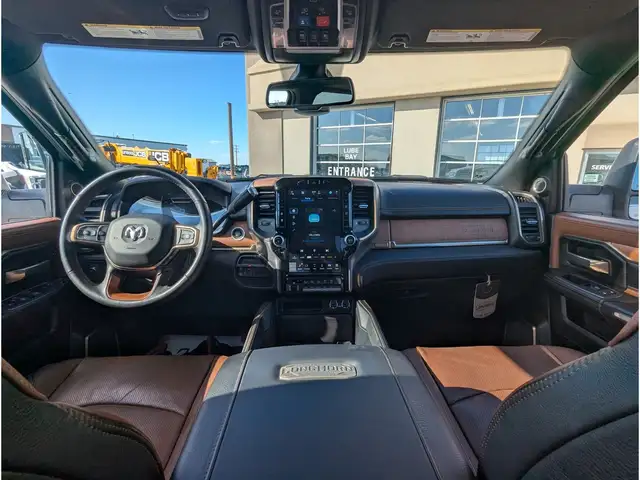 2024 Ram 3500 Longhorn 6.7L/Touchscreen Nav/Sunroof/Cam - Photo 14