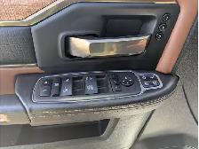 2024 Ram 3500 Longhorn 6.7L/Touchscreen Nav/Sunroof/Cam - Photo 15