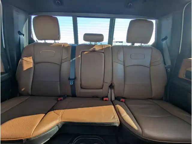 2024 Ram 3500 Longhorn 6.7L/Touchscreen Nav/Sunroof/Cam - Photo 20