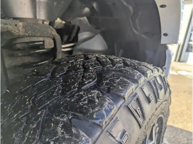 2024 Ram 3500 Longhorn 6.7L/Touchscreen Nav/Sunroof/Cam - Photo 25