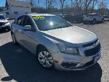 2016 Chevrolet Cruze LT, Back-Up Camera,