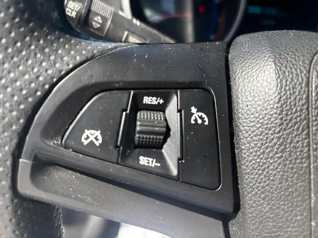 2016 Chevrolet Cruze LT, Back-Up Camera, - Photo 14