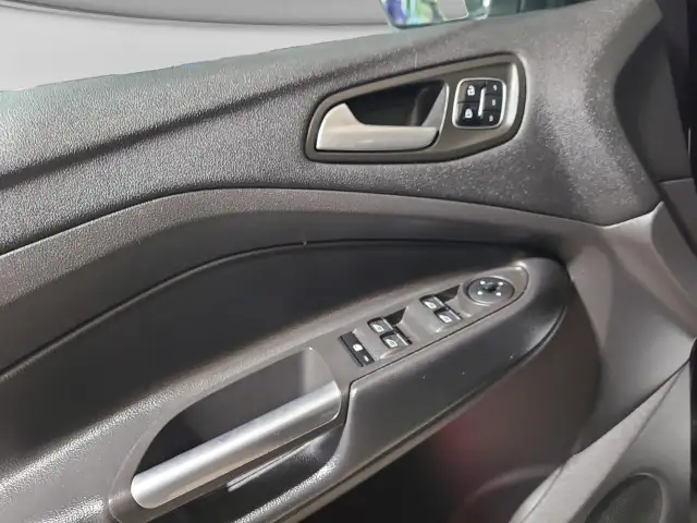 2018 Ford Escape Titanium - Photo 11