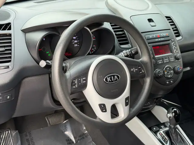 2012 Kia Soul 5dr Wgn Auto 2u, Fuel Efficient, FREE 10,000 KM CO - Photo 17