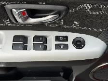 2012 Kia Soul 5dr Wgn Auto 2u, Fuel Efficient, FREE 10,000 KM CO - Photo 19