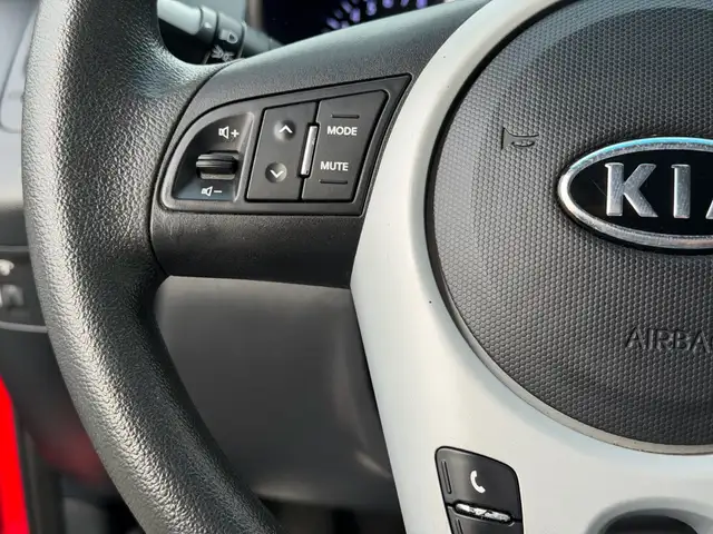 2012 Kia Soul 5dr Wgn Auto 2u, Fuel Efficient, FREE 10,000 KM CO - Photo 20