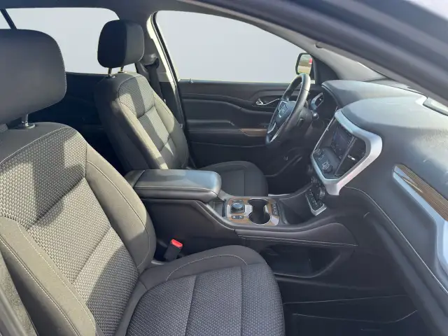 2021 GMC Acadia - Photo 15