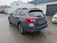 2015 Subaru Outback - Photo 4