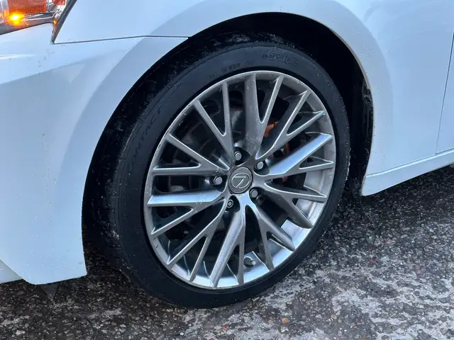 2015 Lexus IS 250 AWD - Photo 9