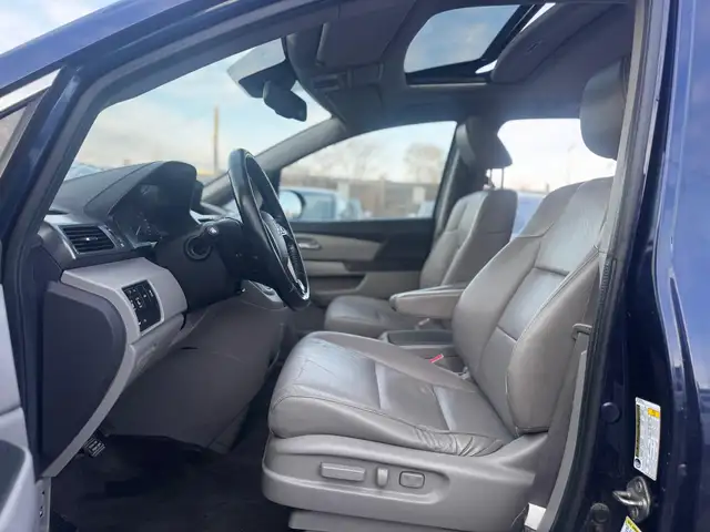 2014 Honda Odyssey EX-L with Navigation - Photo 10