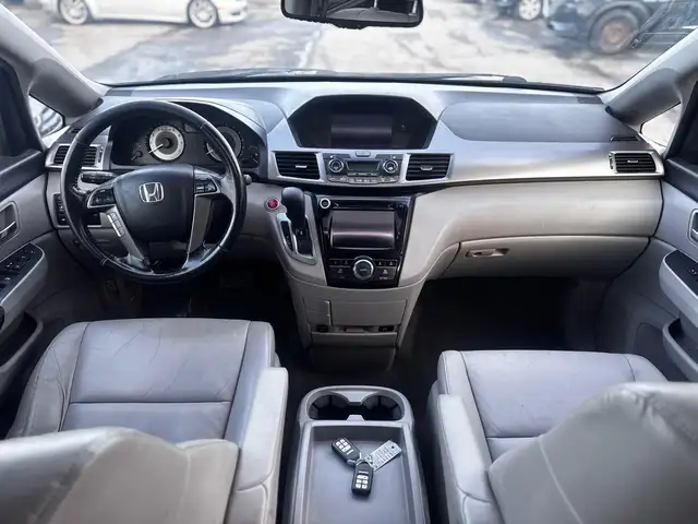 2014 Honda Odyssey EX-L with Navigation - Photo 19