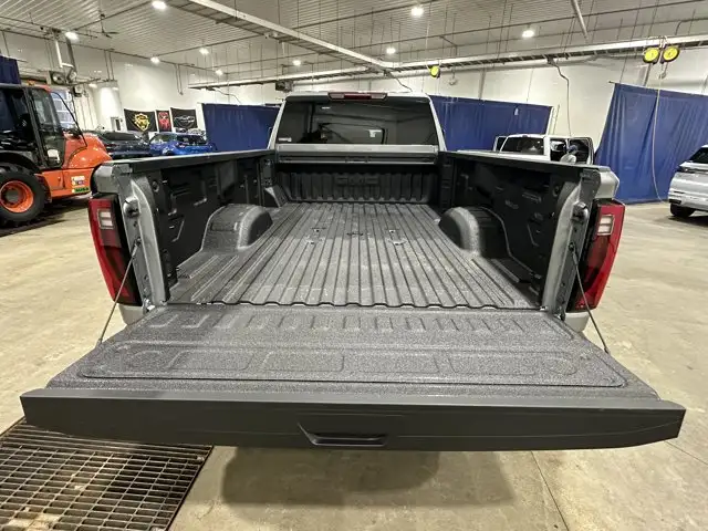 2026 GMC Sierra 3500HD SLT - Photo 6