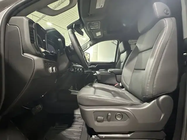 2026 GMC Sierra 3500HD SLT - Photo 11