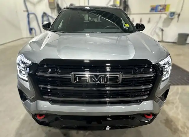 2026 GMC Terrain AWD AT4 - Photo 7