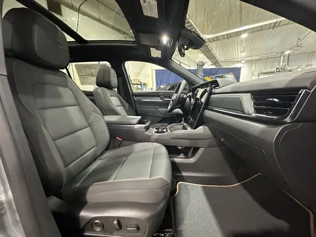 2026 GMC Terrain AWD AT4 - Photo 12