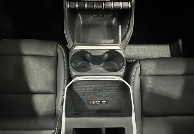 2026 GMC Terrain AWD Denali - Photo 25