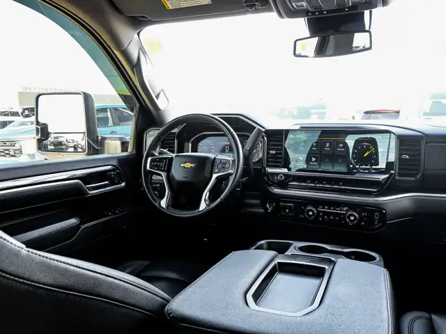2024 Chevrolet Silverado 2500HD LTZ 6.6L Duramax - Photo 30