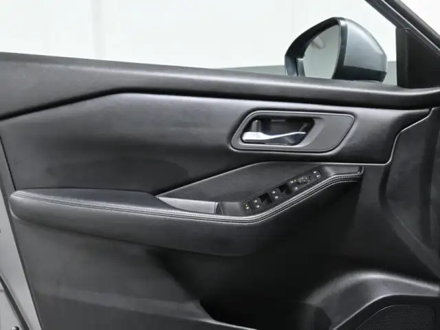 2025 Nissan Rogue SV No Accident Panoramic Roof Adaptive Cruise - Photo 11