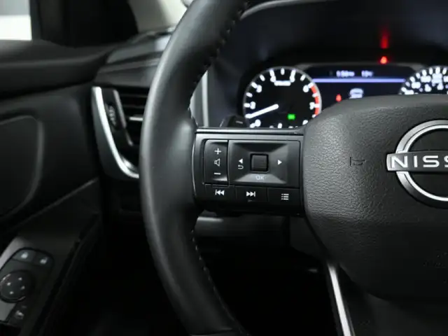 2025 Nissan Rogue SV No Accident Panoramic Roof Adaptive Cruise - Photo 15