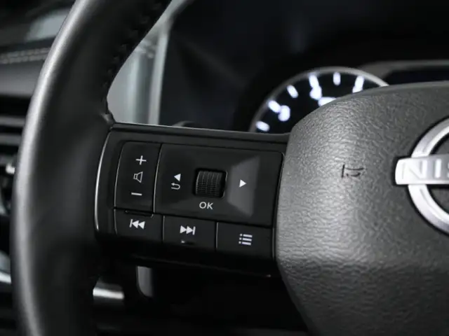 2025 Nissan Rogue SV No Accident Panoramic Roof Adaptive Cruise - Photo 15