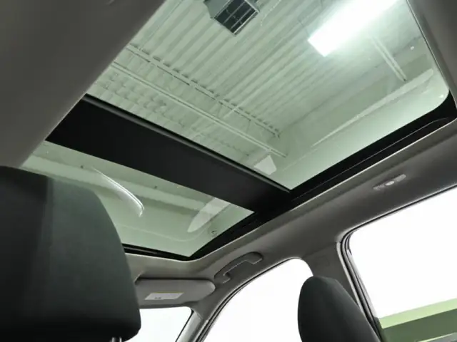 2025 Nissan Rogue SV No Accident Panoramic Roof Adaptive Cruise - Photo 21