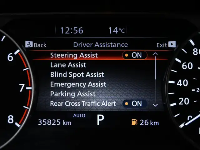 2023 Nissan Rogue SUV - Low Mileage - Photo 14