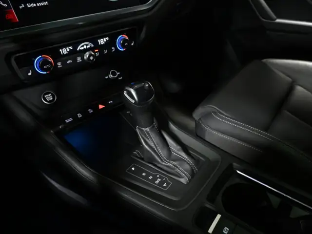 2024 Audi Q3 Progressiv S-Line Panoramic Roof Ambient Light - Photo 21