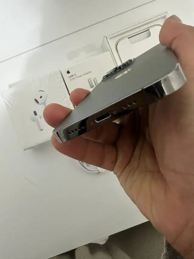 IPHONE 13 PRO 256GB AIRPODS/CHARGER SET/DELIVERY - Photo 2