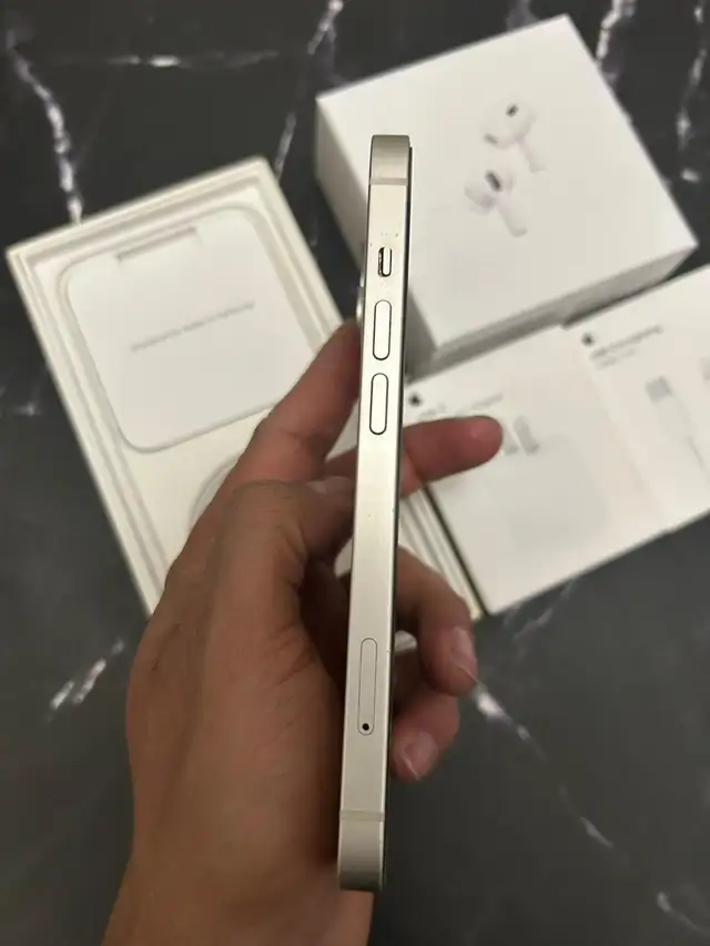 iPhone 14 256gb Airpods/Adapter/Delivery - Photo 3