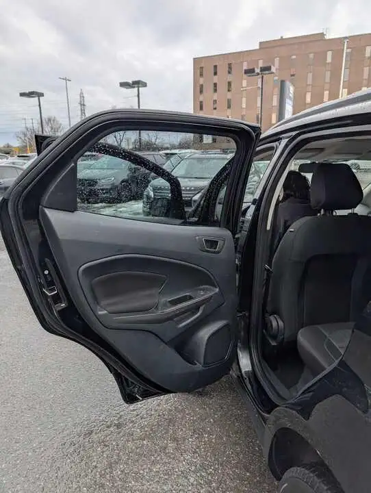 2022 Ford EcoSport SE - Photo 12