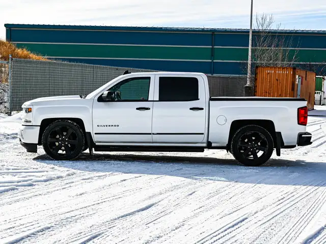 2018 Chevrolet Silverado 1500 LTZ 6.2L - Photo 10