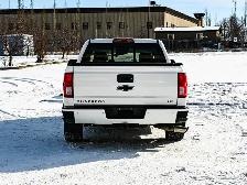 2018 Chevrolet Silverado 1500 LTZ 6.2L - Photo 12