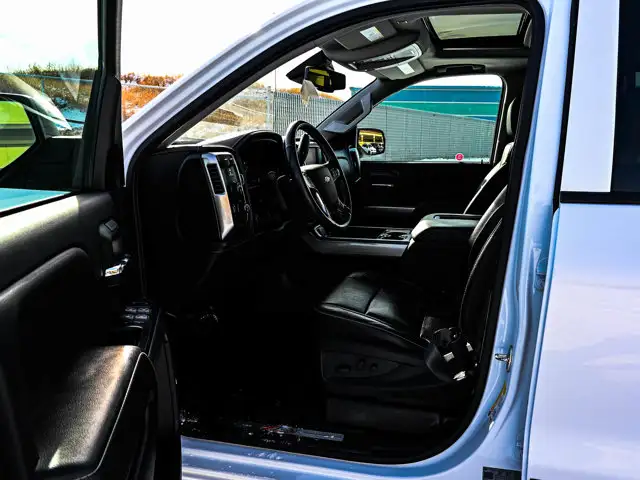 2018 Chevrolet Silverado 1500 LTZ 6.2L - Photo 16