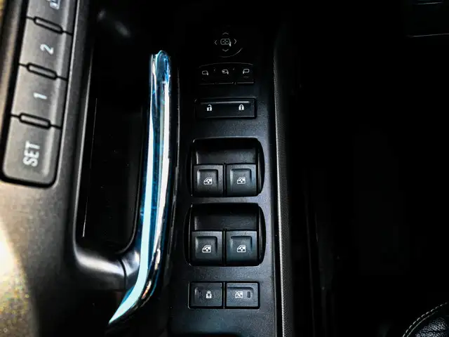 2018 Chevrolet Silverado 1500 LTZ 6.2L - Photo 17