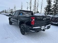 2024 Chevrolet Silverado 1500 LT Trail Boss 3.0L - Photo 4