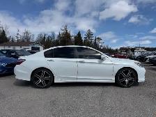 2017 HONDA ACCORD SPORT | LOW KM | SUPER CLEAN - Photo 6