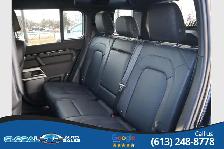 2023 Land Rover Defender 110 - Photo 18