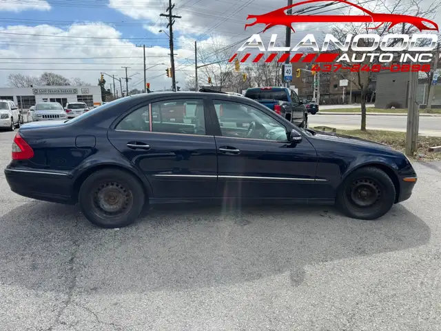 2008 Mercedes-Benz E-Class 4dr Sedan 3.0L BLUETEC Rear-wheel Dri - Photo 4