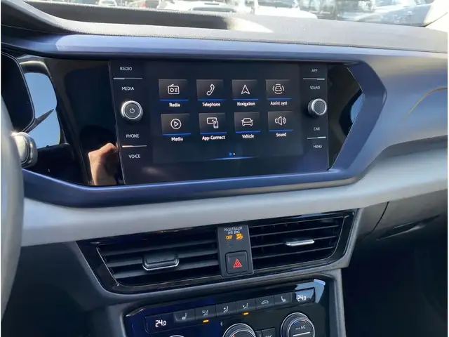 2022 Volkswagen Taos COMFORTLINE | HEATED SEATS | SUNROOF | - Photo 11