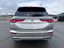 2025 Mitsubishi Outlander Plug-In Hybrid GT Up to 61KM Electric - Photo 4