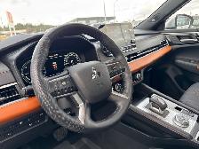 2025 Mitsubishi Outlander Plug-In Hybrid GT Up to 61KM Electric - Photo 9